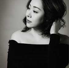 Lan Ngo's Instagram, Twitter & Facebook