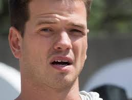 Man faces assault charge for allegedly attacking Sun photographer