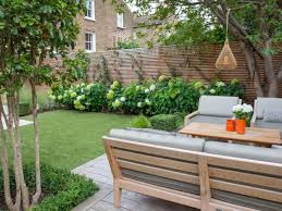 Evening Garden Garden Club London Modern Design In 2020 Urban Garden Design Courtyard Gardens Design Garden Design London