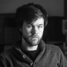 Scott Rapson's Instagram, Twitter & Facebook