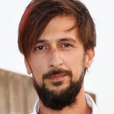 In 2003 he started hosting curto circuito on the cable channel sic radical. Bruno Nogueira Deixa Mensagem De Agradecimento Apos Final Do Bicho