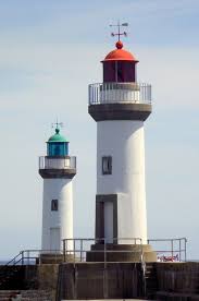 Phares De Belle Ile En Mer Le Port Le Palais Belle Ile En Mer Morbihan Bretagne France 47 34714 3 15087 Lighthouse Beautiful Lighthouse Light In The Dark