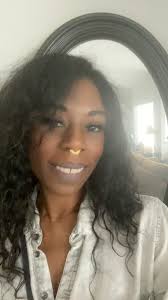 A Day in the Lyfe of Mahalia Olatunji…New moves t.b.a., #mahaliaolatunji  #iaintnomahaliajackson #newmoves #thursdaze