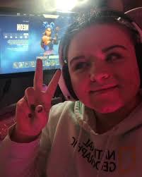 angel schultz (@itsangelschultz) • Instagram photos and videos