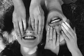 Black And White Best Friends Goals Pin By Ella Celeste On Portrait Best Friend Photography Best Friends Aesthetic Friends Photography