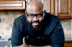 Phillip Rix's Instagram, Twitter & Facebook