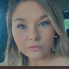 Bernadette Kirby's Instagram, Twitter & Facebook