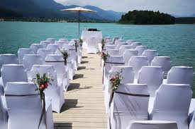 Steht in naher zukunft ihre hochzeit in münchen an, dann sollten sie unmittelbar mit ihren planungen beginnen. Hochzeitstermine 2020 Heiraten Im Naturel Faaker See