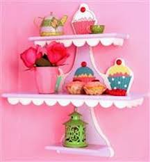 Girl S Cupcake Themed Bedroom Linens Accessories Candy Themed Bedroom Cupcake Bedroom Bedroom Themes