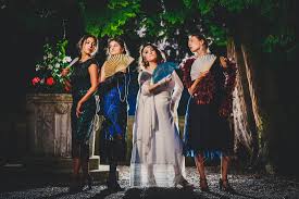 Hier haben wir für sie zusammengefasst, nach wie viel jahren man welchen hochzeitstag feiert und wie man die verschiedenen hochzeitstage bezeichnet. Schloss Rauischholzhausen Eine Grandiose Vintage Hochzeit