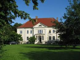 Der durchschnittliche mietpreis beträgt 6,27 €/m². Wohnung Mieten Rostock Immobilien Auf Unserer Immobiliensuche Auf Kleinanzeigen De