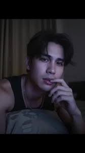 create vertical frame one photo. create vertical frame. frame webcam t...