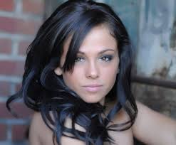 Can you identify discards from indoor photo shoot?