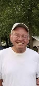 Kurt Giesler's Instagram, Twitter & Facebook