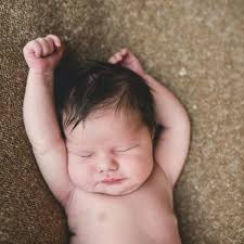 Meinung: Hebammen und Gynäkolog:innen, sagt uns nicht, was richtig und  falsch ist