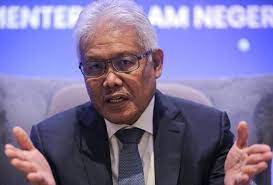 Kuala lumpur parti pribumi bersatu malaysia menzahirkan rasa kesal berhubung situasi yang berlaku dalam persidangan dewan undangan negeri perak hari ini perkara itu dimaklumkan setiausaha agung bersatu datuk seri hamzah zainuddin dalam satu. Bukan Mirip Memang Benar Audio Itu Suara Saya Hamzah Zainudin Astro Awani
