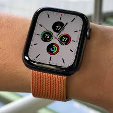 Apple's wwdc 2021 is about to kick off, and while the event is set to last the majority of this week we expect to be hearing about ios 15, macos 12, ipados 15, watchos 8, tvos 15 and potentially a bunch of new gadgets in the next day. Apple Watch Series 5 Im Test Endlich Eine Richtige Uhr Stern De