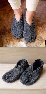 Ladies slippers, memory foam womens slippers, super soft fluffy slippers, indoor outdoor anti slip house shoes, gifts for women and teenage girls 4.2 out of 5 stars 184 £14.99 £ 14. Ktfo 2016 20 Simple House Slippers Fringe Association Knitted Slippers Pattern Knitted Slippers Slippers Pattern
