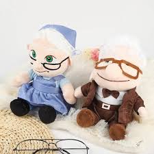 It is the tenth animated feature film produced by pixar. 2pcs Pixar Movie Up Carl Fredricksen Grandpa Carl Plush Toy Russell Soft Doll A Birthday Present For Your Child Movies Tv Aliexpress