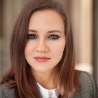 Sara Gunderson's Instagram, Twitter & Facebook