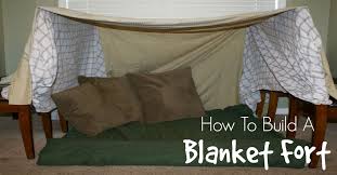 How To Build A Blanket Fort Blanket Fort Diy Blanket Fort Easy Pillows