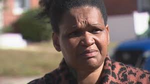 Police seek suspects seen