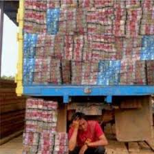 Walaupun sudah tidak bisa digunakan untuk transaksi jual beli di pasar nyata, namun uang indonesia kuno ini tetap banyak dicari oleh masyarakat. Pin Di Kutipan Inspiratif