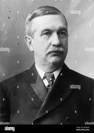 Margaret Thayer's Instagram, Twitter & Facebook