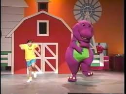 The series focused on a purple tyrannosaurus rex named barney, and a group of kids known as the backyard gang, and the adventures they take, through their imaginations. Barney The Backyard Gang Barney In Concert Original Version Barney Original Version 90s Kids