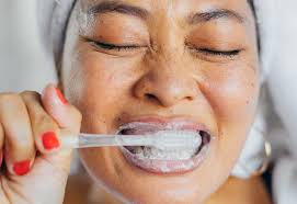 Rama-Prozor.Info • Napravite sami prirodnu pastu za zube