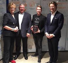 What an honour it was to receive the inaugural Good Design Australia…