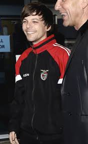 Sl Benfica On Twitter One Direction Louis Tomlinson Louis Tomlinson Louis Tomlinsom