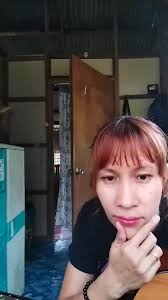 The use of capos in guitar playing and its acceptance in the music community