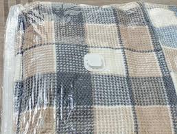 Yün yorgan katlama,quilt folding techniqueتقنية لحاف قابلة للطي. Rose Vakumlu Poset Beyaz Madame Coco