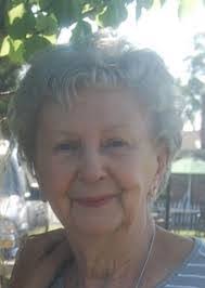 Elizabeth Knack's Instagram, Twitter & Facebook