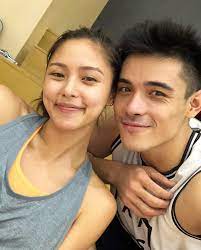 Juliet chan larry chiu kathy evan yeung hung samson kim cynthia ku bella lam nancy lim maura pong gaston wang. Celebrities Xian Lim Kim Chiu Finally Publicize Their Relationship Philippine Canadian Inquirer