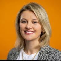 Anna Wachholz's Instagram, Twitter & Facebook