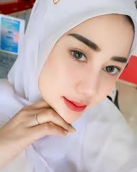 Banyak promo softlens dan frame di @auraoptik