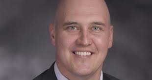 As Mike Parson heads toward exit, top staffer takes new role