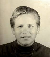 Thelma Roberts's Instagram, Twitter & Facebook