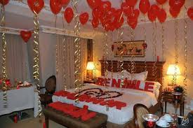 Surprise Your Loved One With Ballons Valentines Bedroom Romantic Room Surprise Wedding Room Decorations