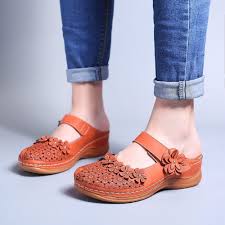 Lostisy Flower Vintage Closed Toe Adjustable Hook Loop Wedges Sandals Closed Toe Sandals For Sale Womens Sandals
