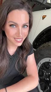 Rose Augustus's Instagram, Twitter & Facebook