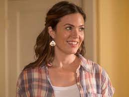 Rebecca is her! this is us season 3 returns in jan. What S Wrong With Rebecca And Four Other Takeaways From A New This Is Us