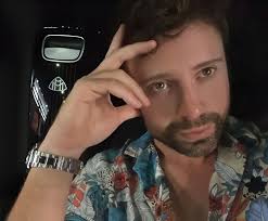 Brian H. Robb (@brianhrobb) • Instagram photos and videos