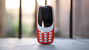 It also has the following features: Nokia 3310 Throwback Phone Gets A 4g Upgrade In February Cnet