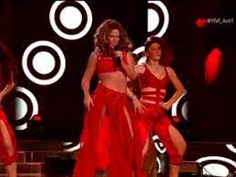 Γεννήθηκε στις 16 απριλίου 1985 στη θεσσαλονίκη όπου και μεγάλωσε. Yfsf H Katerina Stikoydh Egine Hadise Kai Anastatwse Toys Pantes Me Thn Emfanish Ths