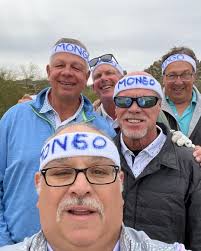 Bunch of Chicago guys at estancia cc in Scottsdale Az representing team  mongo!