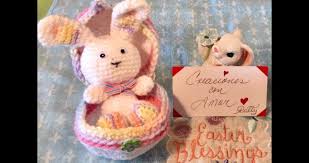 Cree un montón de ellos y escóndalos en lugar de huevos para que este patrón de crochet de conejito de pascua de amigurumi viene con diferentes opciones de. Como Tejer A Crochet Un Conejito Amigurumi Para La Pascua Crochet Eu