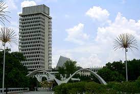 The bicameral parliament consists of the dewan rakyat (house of representatives) and the dewan negara (senate). Malaysian Parliament Passes Bill In Marathon 20 Hr Session Connected To India
